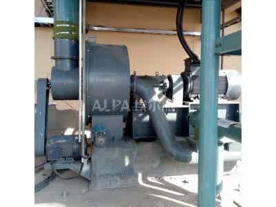 埃爾派電池液材料粉碎機 側(cè)開門設計 散熱好 更換方便