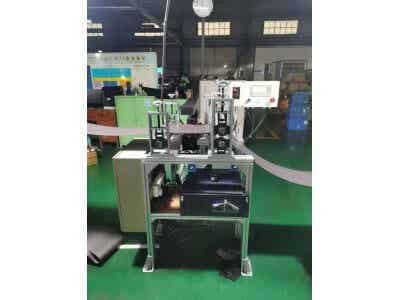 鳳鳴亮納米硅鋰電池極片涂層非接觸激光在線測厚儀圖3