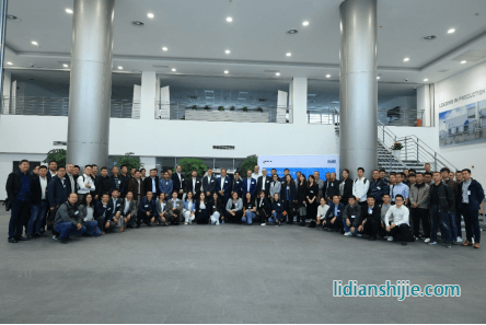 杜爾中國(guó)聯(lián)合全球膠粘劑專家波士膠舉辦電池涂膠客戶日活動(dòng)